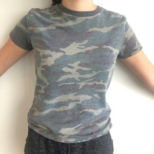 Camo tee